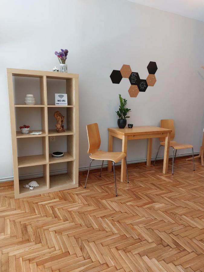 Christina-Anna Athens City Center Walking Distance To Everywhere And Acropolis, In One Of The Most Favorable Locations By National Gardens And Zoo, Hellenic Parliament In Syntagma And Stylish Exquisite Kolonaki Cozy Renovated Apartment מראה חיצוני תמונה